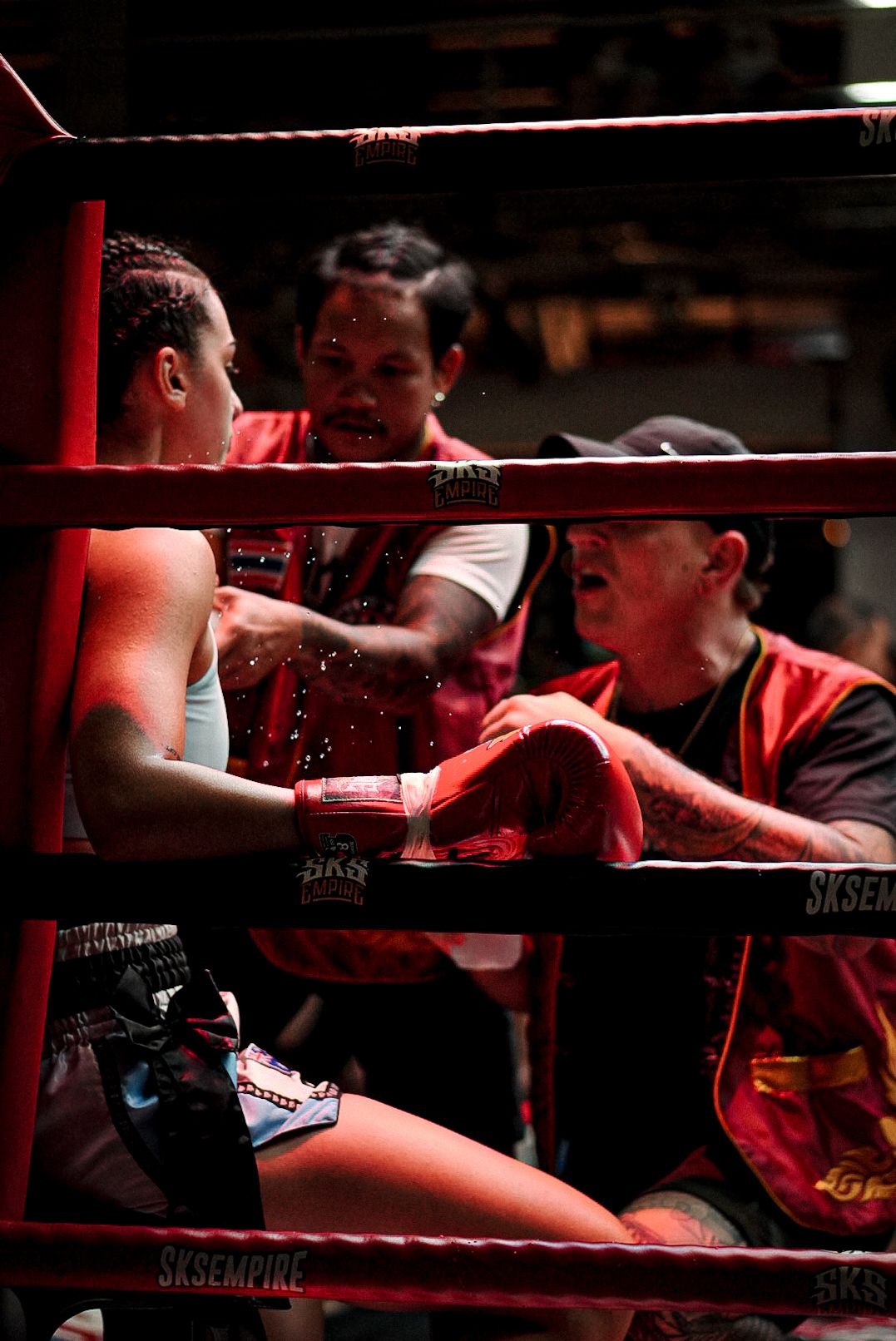 Corner between rounds